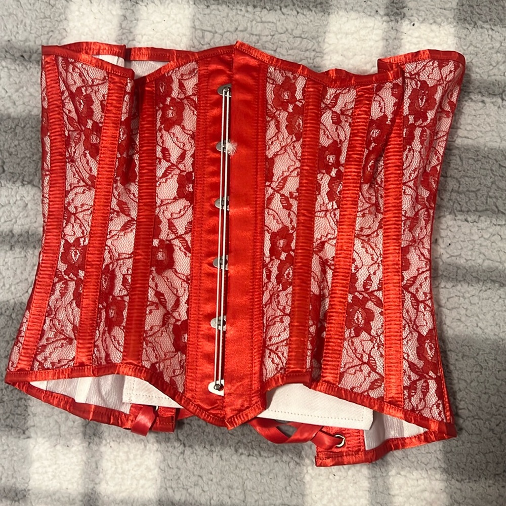 Underbust corset